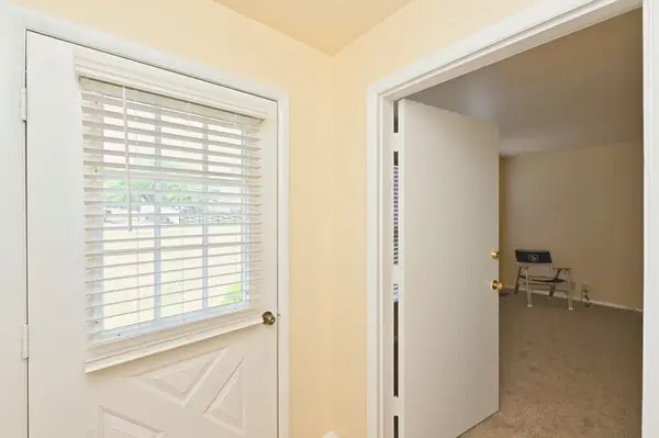 187 Anderson Ln A, Hendersonville, TN 37075