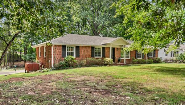 2097 Post Rd, Clarksville, TN 37043