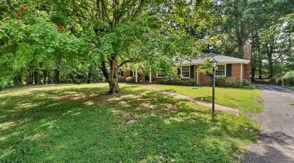 2097 Post Rd, Clarksville, TN 37043