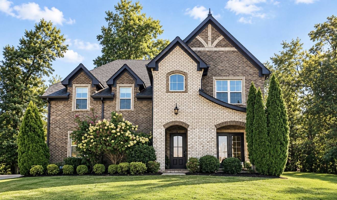 1084 Summerstar Cir, Gallatin, TN 37066