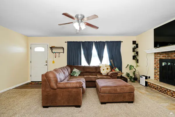 7814 N US 77 HWY, Milford, KS 66514