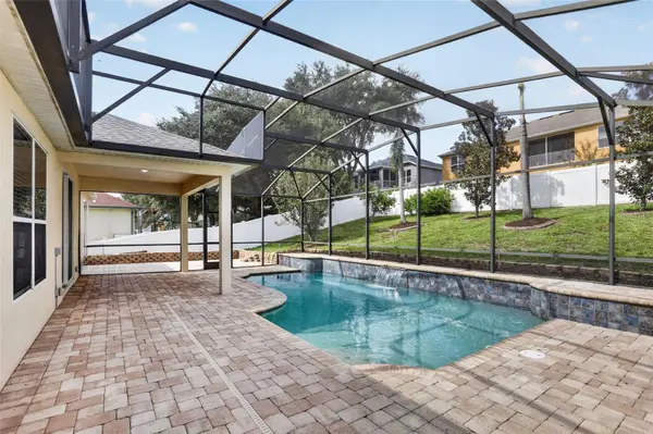 2803 EAGLE LAKE DR, Clermont, FL 34711