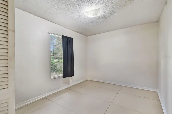 8205 N SEMMES ST, Tampa, FL 33604