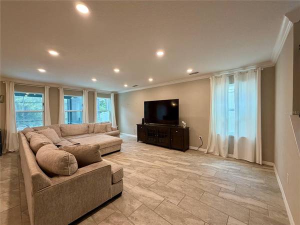 293 JACKSON LOOP, Deland, FL 32724 photo 9