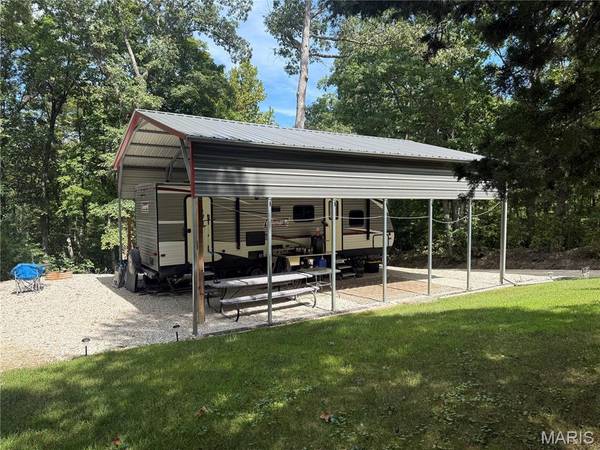 121 & 119 Skyline DR, New Florence, MO 63363