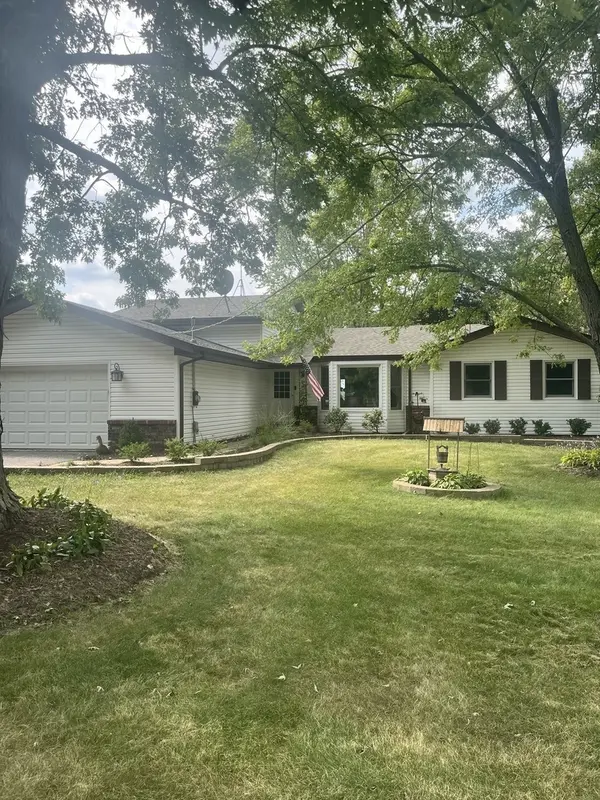 5N930 Sunset ST, Maple Park, IL 60151