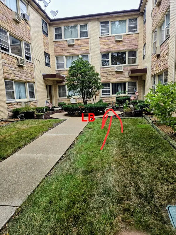 4775 N Linder AVE N #2A, Chicago, IL 60630