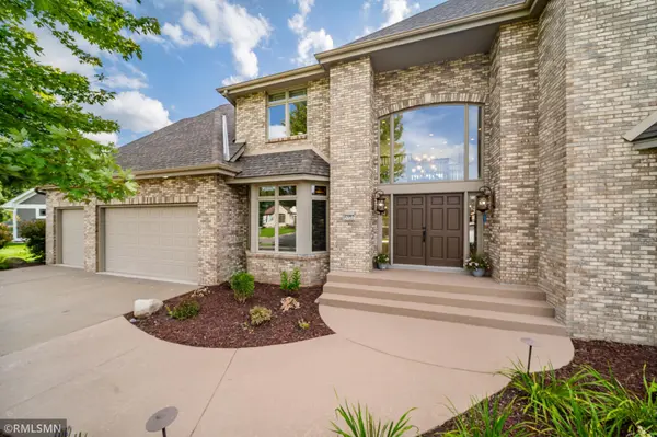 6102 Creek Ridge CT, Minnetonka, MN 55345
