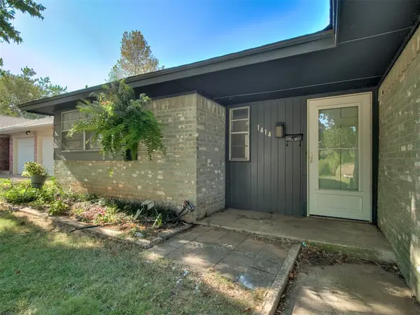 1414 Princeton CIR, Norman, OK 73071