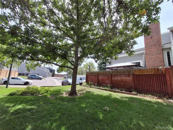 12553 E Cornell CIR, Aurora, CO 80014