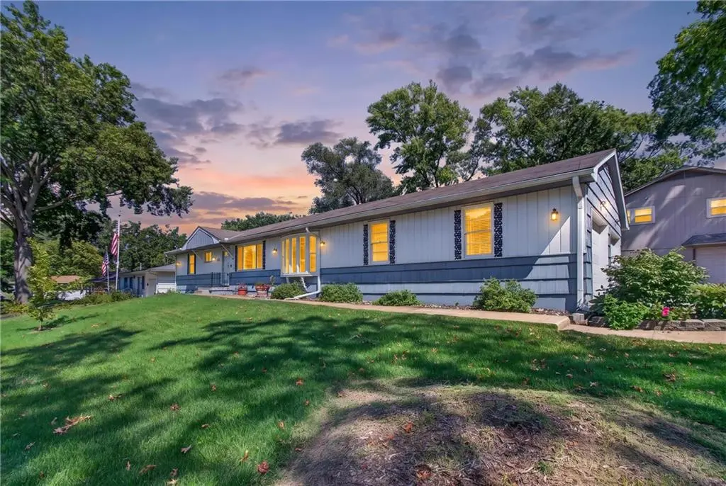 11415 Myrtle AVE, Kansas City, MO 64137
