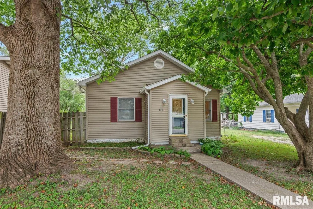 326 Interurban ST, Auburn, IL 62615