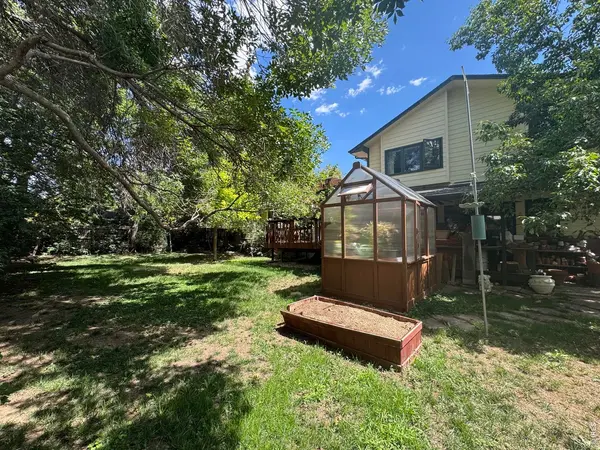 2153 Rockspray, Longmont, CO 80503