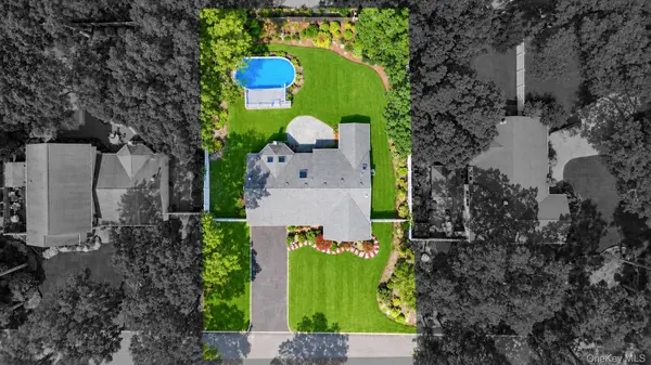 3 Barnsley CRES, Mount Sinai, NY 11766