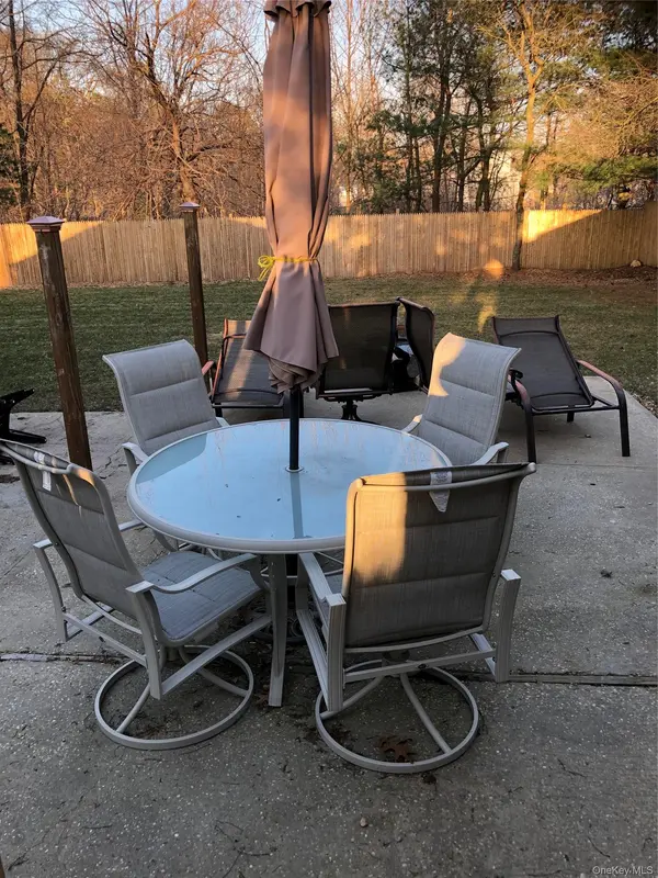 1887 Joshuas PATH #2, Central Islip, NY 11722