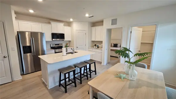 19916 MADERA CIR, Venice, FL 34293