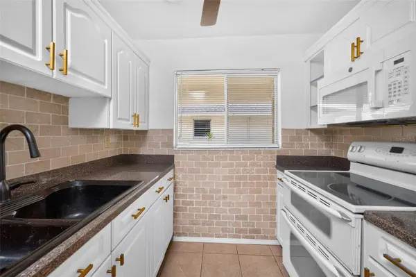 708 TAMIAMI TRL S #317, Venice, FL 34285