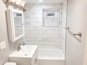 611 E 50th PL, Chicago, IL 60615