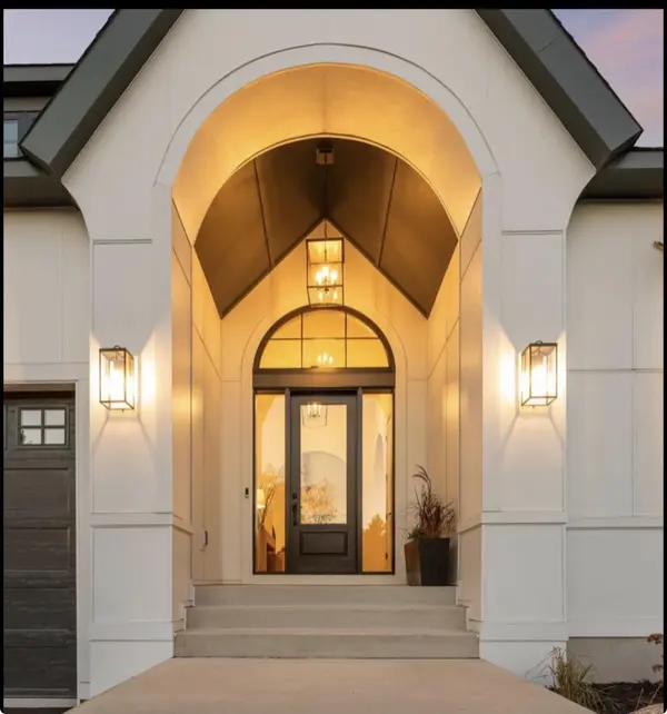 9271 Timberland TRL, Eden Prairie, MN 55347