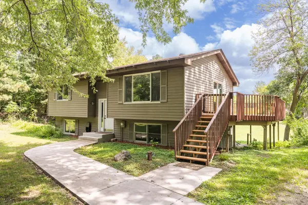 2203 100th ST, Somerset, WI 54025