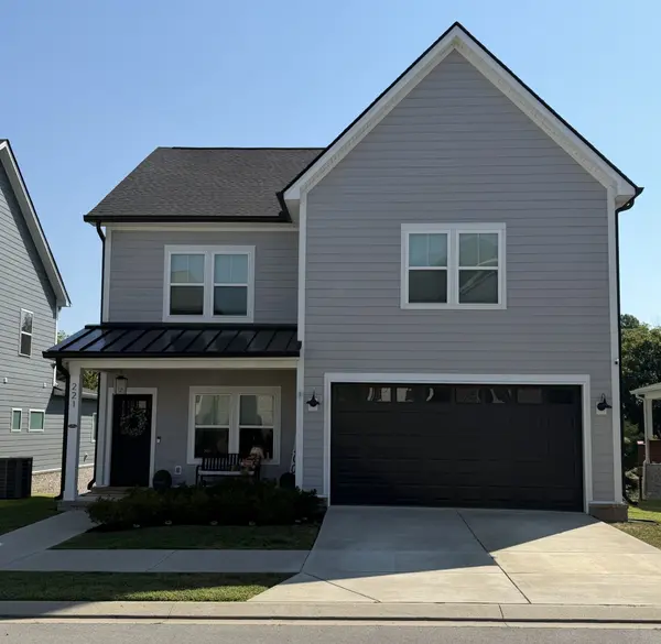 221 Sounder Cir, La Vergne, TN 37086