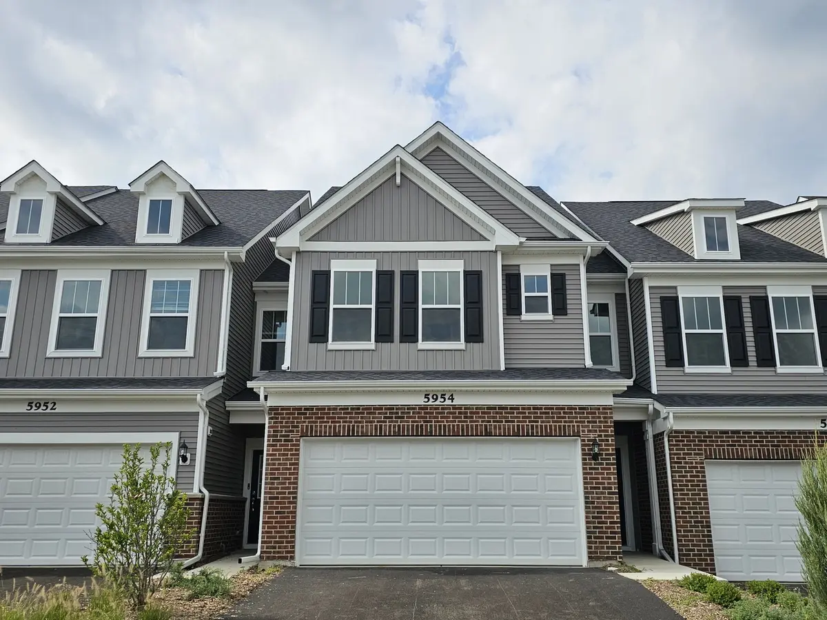 5954 Hawkweed DR #0, Naperville, IL 60564