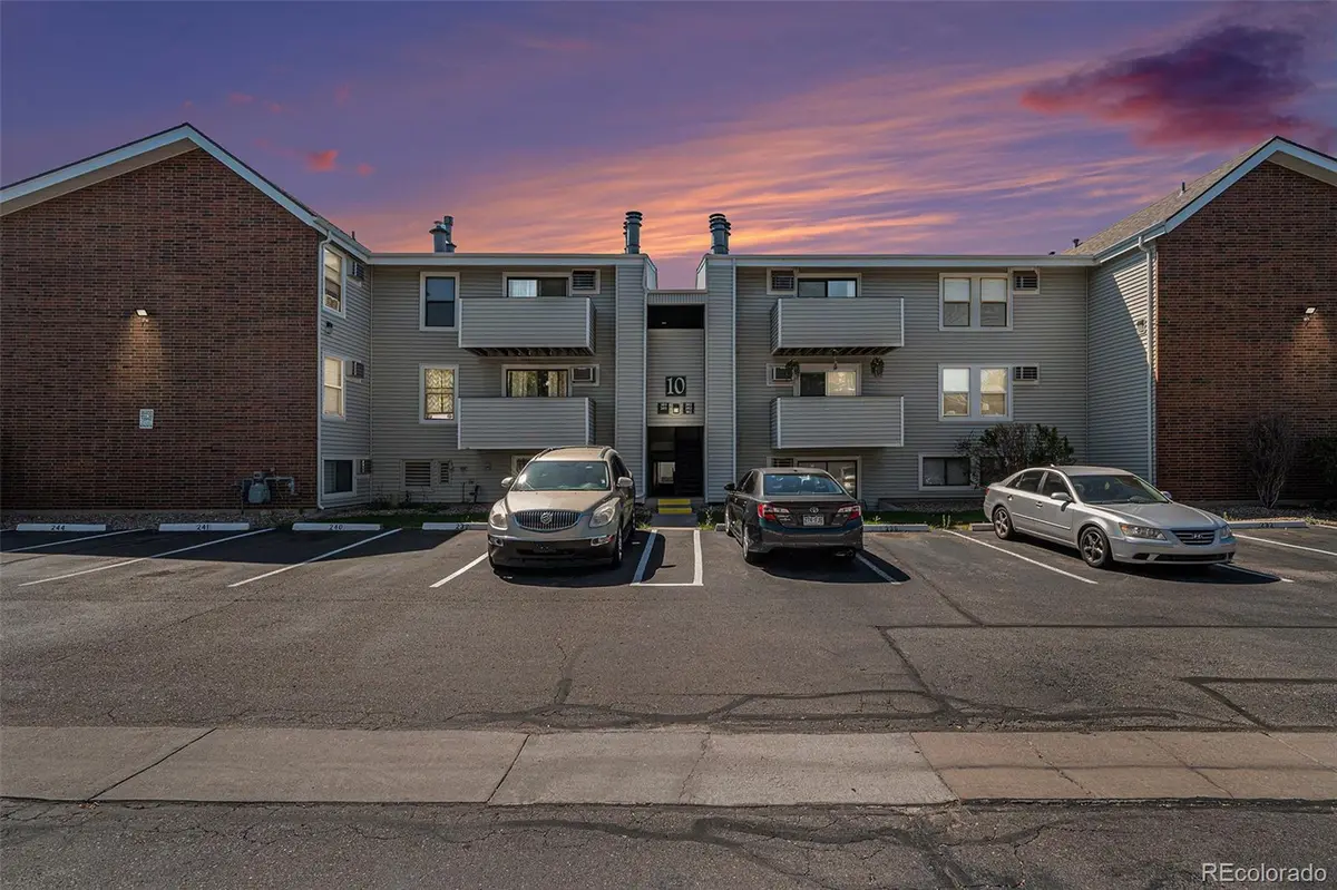 10150 E Virginia AVE #10-302, Denver, CO 80247