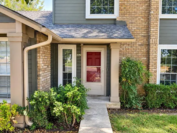 1015 E Yager LN #129, Austin, TX 78753