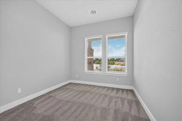 105 Lantana CV, Bastrop, TX 78602