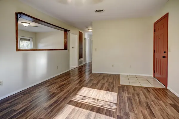 1108 Haysel ST, Bastrop, TX 78602