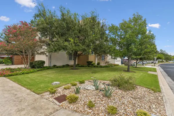 8500 Red Willow DR #A, Austin, TX 78736