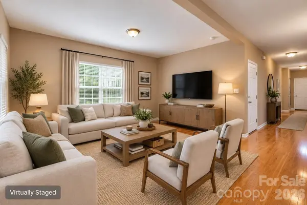 145 High Bluff CIR, Mooresville, NC 28115