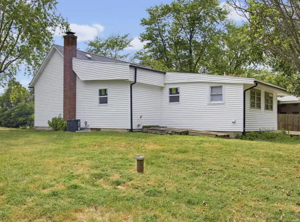 2880 Oliver Springfield RD, Mount Vernon, IN 47620-7284
