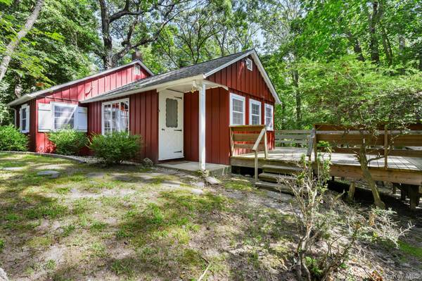 5730 Nassau Point RD, Cutchogue, NY 11935