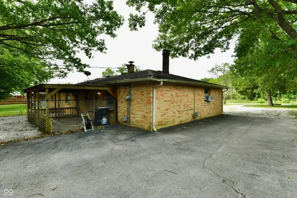 2051 N Avon, Avon, IN 46123