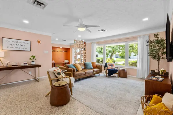 7739 WESTMORELAND DR, Sarasota, FL 34243