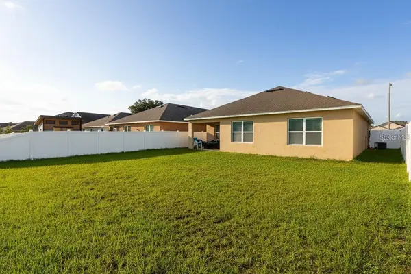 4214 ROBERTA DR, Winter Haven, FL 33881