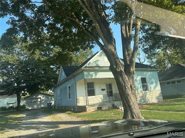 308 S 3rd ST, Chaffee, MO 63740