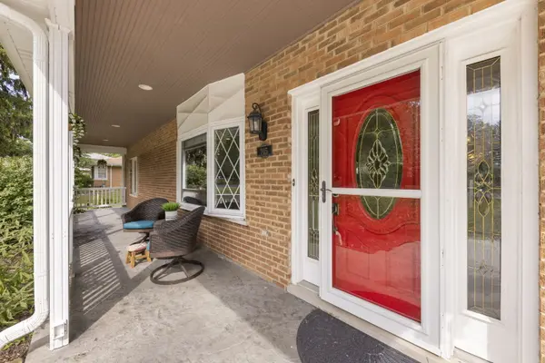 1S705 Westview AVE, Lombard, IL 60148