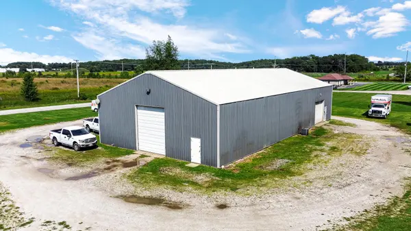 1712 E Jefferson AVE, La Porte, IN 46350