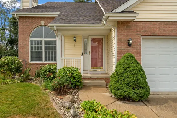 376 Cherry Hills DR, Chesterton, IN 46304
