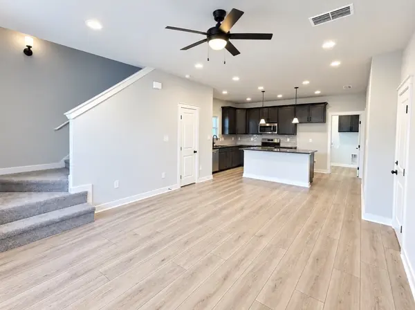 200 Augusta Way, Burns, TN 37029