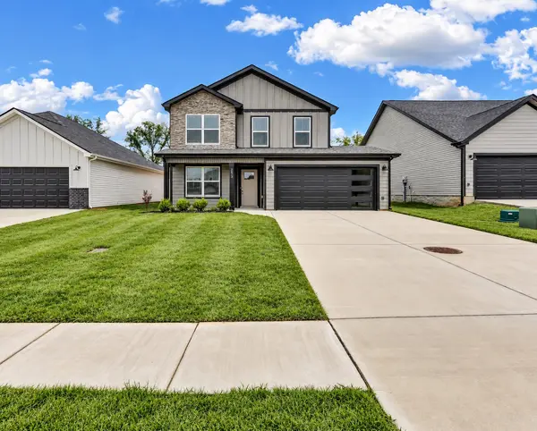2673 Brewster Dr, Clarksville, TN 37042