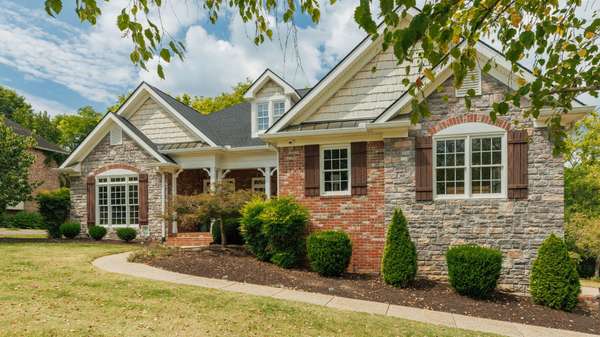 520 DERBY DOWNS, Lebanon, TN 37087
