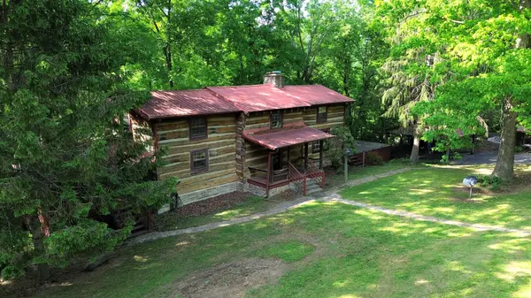 2634 Distillery Rd, Greenbrier, TN 37073