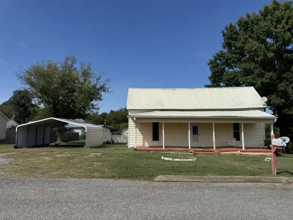 107 Twin Oaks Dr, Bell Buckle, TN 37020