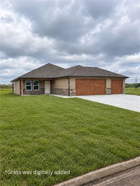 604 N Redbud RD, Concordia, MO 64020