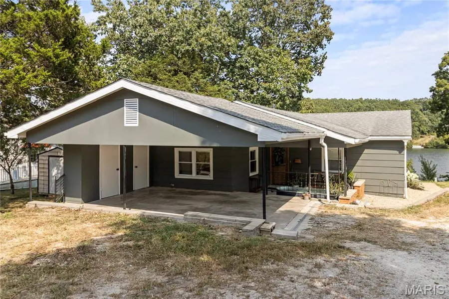 14186 W Sunrise Lake DR, De Soto, MO 63020