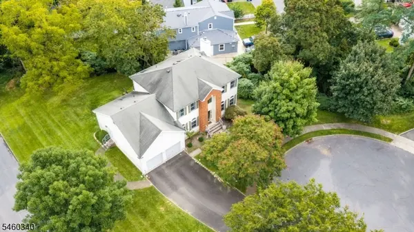 15 Washington Ave, Summit City, NJ 07901