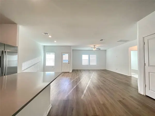 1220 Sweetspire RD, Leander, TX 78641